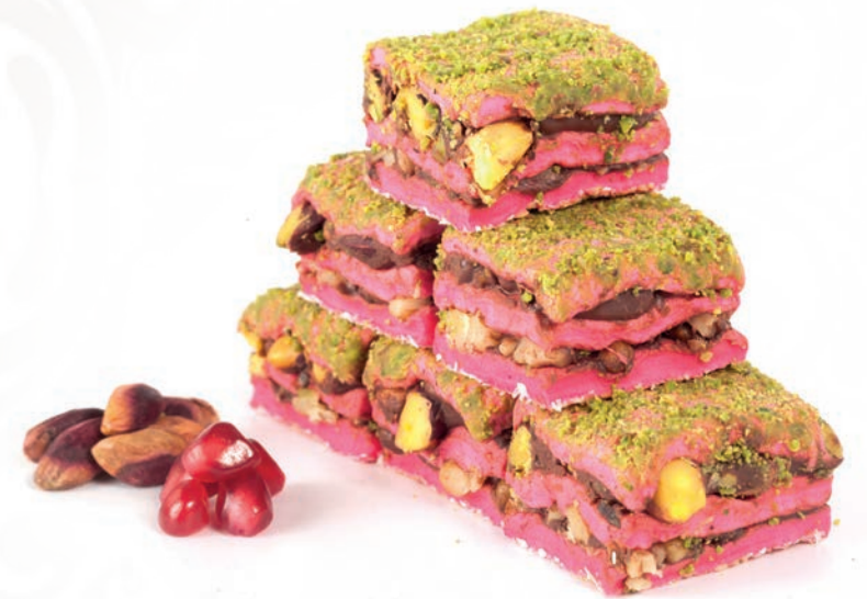 Pomegranate Sandwich Delight - Pomegranate / Chocolate / Marshmallow / Nuts